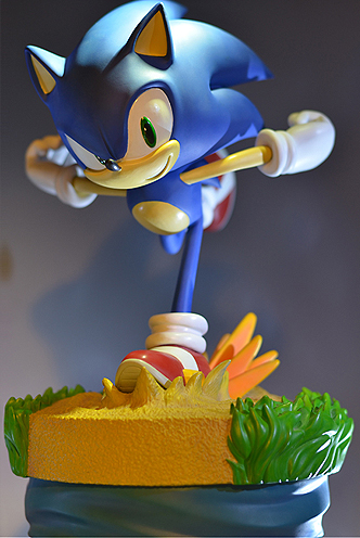 Statue Modern Sonic the Hedgehog 37cm Funko Universe Planet