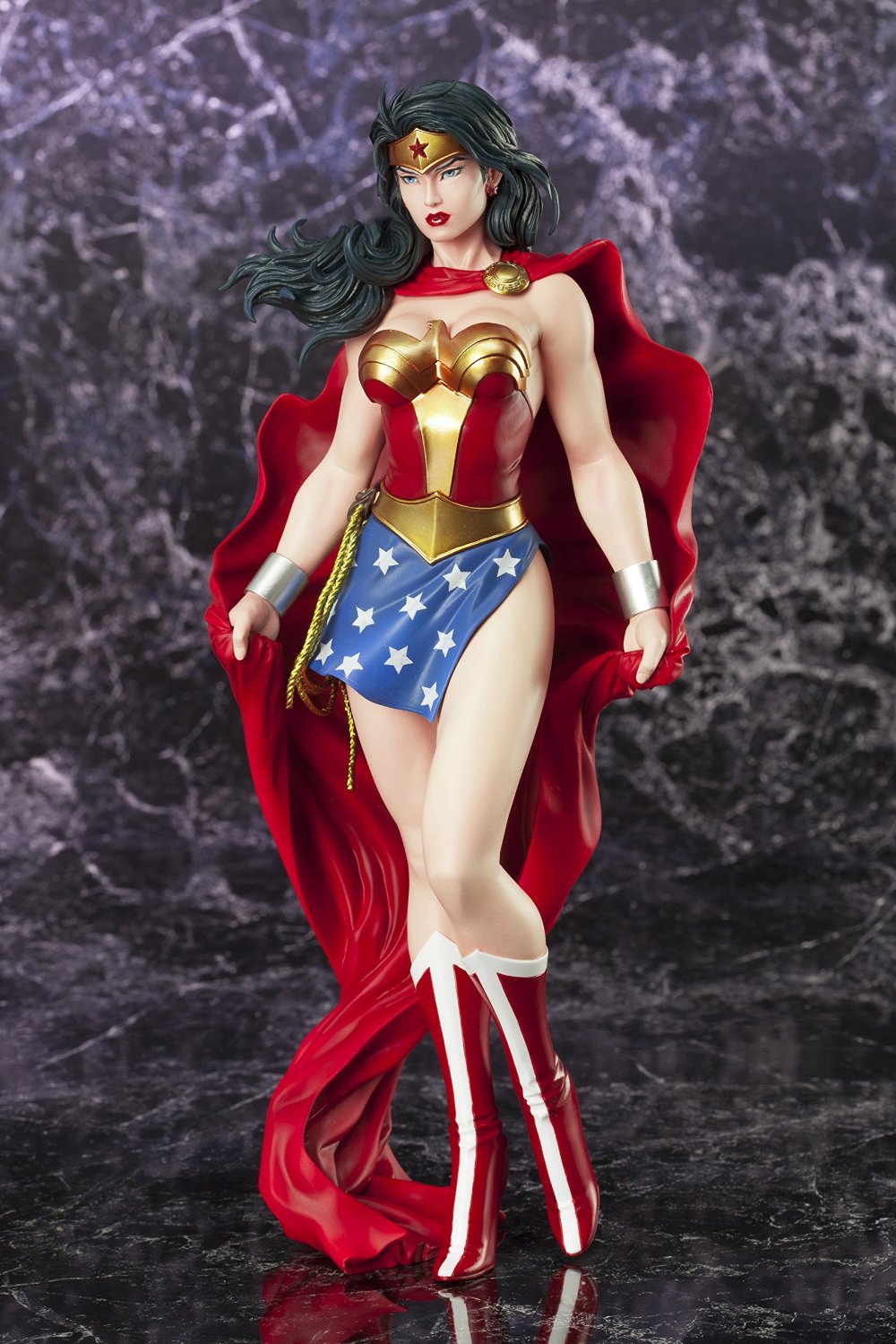 Wonder Woman 1984 - Statuette ARTFX 1/6 Wonder Woman 25 cm - Figurine -Discount