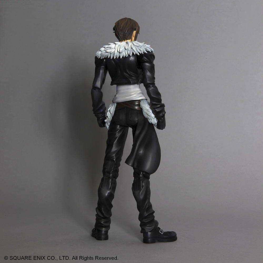 squall leonhart play arts kai