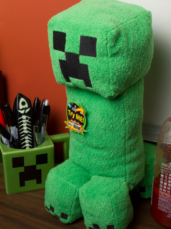 Minecraft Peluche con sonido Creeper 36 cm | Universo Funko, Planeta de