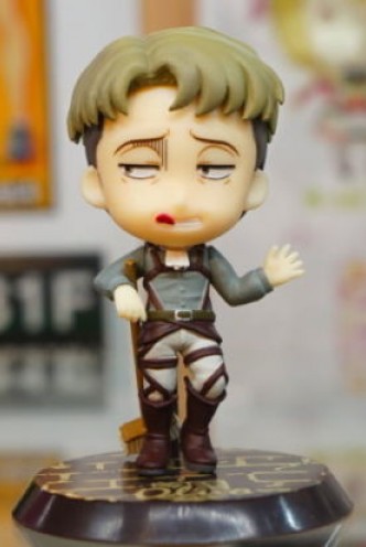 ATTACK ON TITAN  CHIBI KYUN CHARA - Levi team "Oluo Bozado"