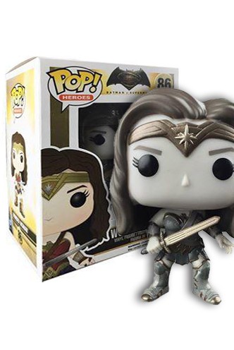 Pop! Heroes: Batman vs Superman - Wonder Woman B&N