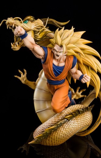 Dragon Ball Z - Figura Super Saiyan 3 Son Goku Fist Explosion Figuarts Zero