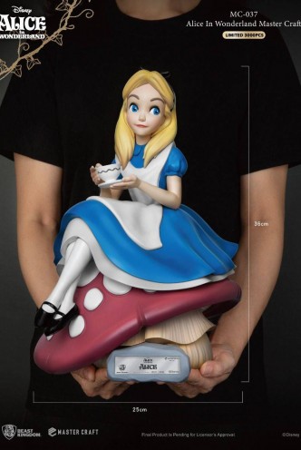 Alice in Wonderland - Master Craft Alicia Statue