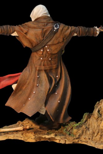 Assassin´s Creed IV Black Flag PVC Statue Edward Kenway 24 cm