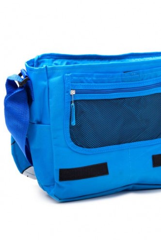 Sega - Blue, Sonic Walks Messenger Bag