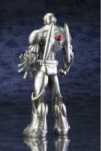 DC Comics Estatua ARTFX+ "Cyborg" NEW 52