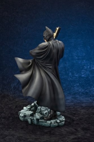 Estatua ArtFX - Batman: The Dark Knight Rises "Batman"
