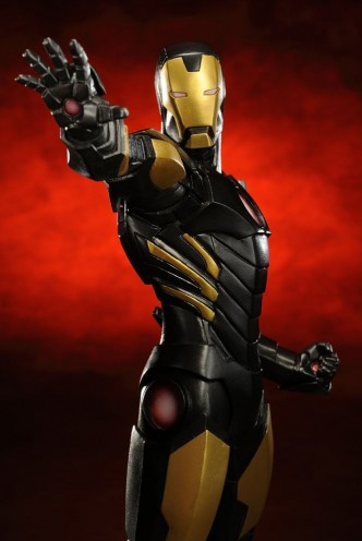 Estatua ArtFX - Marvel Now!: IRON MAN (variante) 20cm.