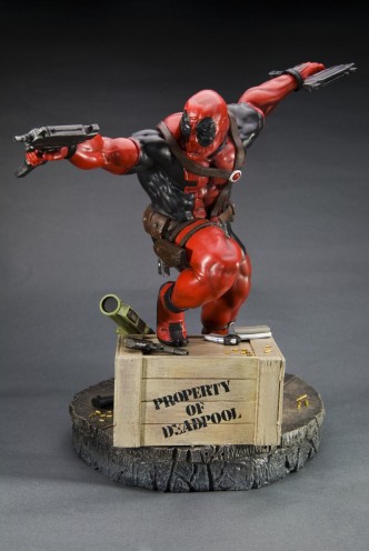 Kotobukiya Deadpool Fine Art Statue - 10"