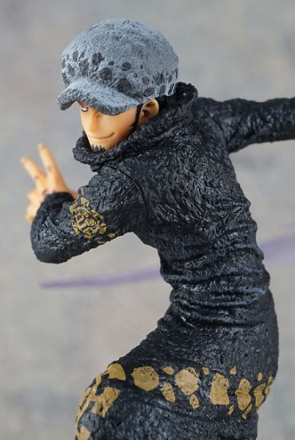 Figuarts ZERO: One Piece "Trafalgar Law" Battle Ver. 12cm.