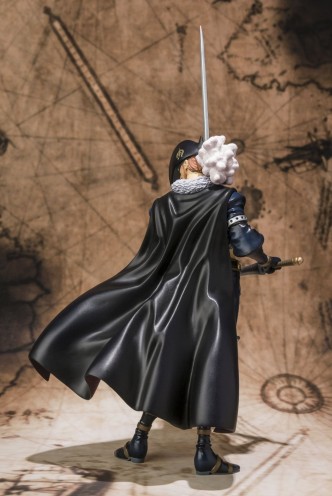 Figuarts ZERO: One Piece "X DRAKE" 16,5cm.