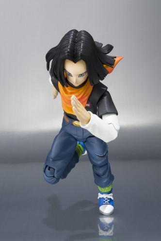 Bandai Tamashii Nations S.H. Figuarts Android 17 "Dragon Ball Z" Action Figure