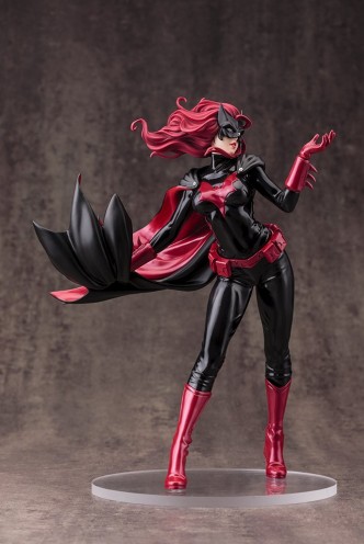 Kotobukiya DC Comics: Batwoman Bishoujo Statue