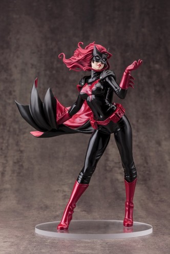 Kotobukiya DC Comics: Batwoman Bishoujo Statue