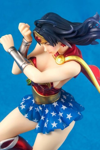 Kotobukiya DC Armored Wonder Woman Bishoujo Statue