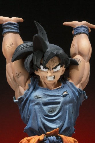 Figura Figuarts ZERO - Dragon Ball Z "Son Goku" Genkidama 15,5cm.