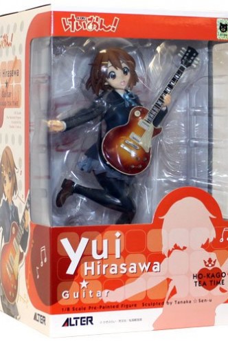 Figura - K-On! "Yui Hirasawa" 21cm.