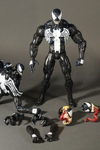 Marvel Select Action Figure Venom 20 cm