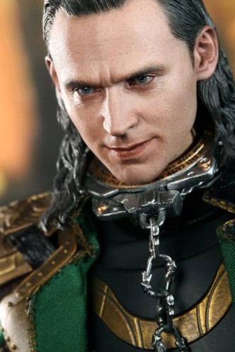 HOT TOYS - Thor: The Dark World "LOKI" V 2.0 30cm.