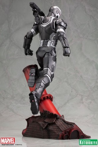 IRON MAN 3 - WAR MACHINE ARTFX STATUE - Kotobukiya