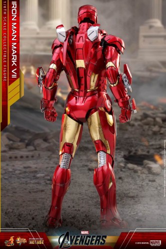 Marvel: Avengers -  Diecast Iron Man Mark VII Hot Toys Figure