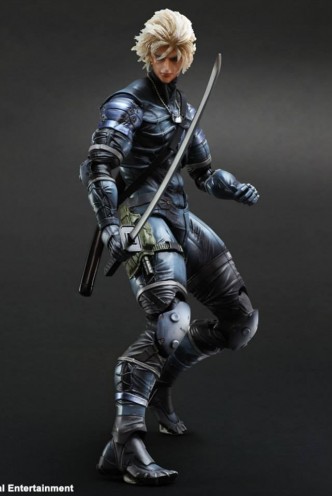 Metal Gear Solid 2 Sons of Liberty Play Arts Kai Figure Raiden 11 inch