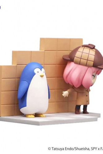 Spy x Family - Figura Hold Anya & Penguin