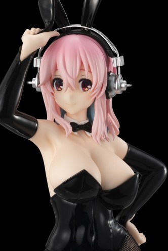 Super Sonico - BiCute Bunnies Super Sonico Statue