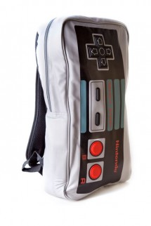 Mochila - Nintendo - Mando NES "Famicom"