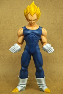 Gigantic Series Dragon Ball Z Vegeta (Super Saiyan) Figure by X-Plus 43cm