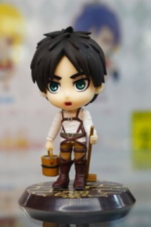       FIGURES - STATUES     →     Manga - Anime  BRANDS: BANPRESTO ATTACK ON TITAN CHIBI KYUN CHARA - Levi team "Eren"