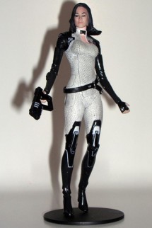 Figura - Mass Effect 3 Serie 2 "Miranda" 18cm.