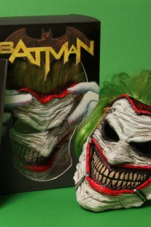 Batman Death of the Family Replica Joker Mask & Book